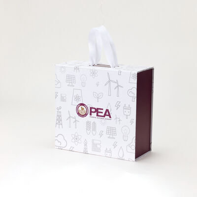 Embossed Magnetic Closure Gift Box Portable Folding Magnetic Gift Box